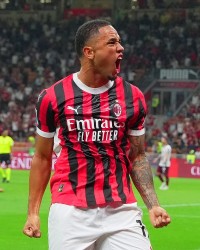 kaiyun-斯基拉：奥卡福转会利兹联进最后阶段，转会费2000万欧&amp;年薪240万