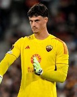 斯维拉尔INS确认续约：独一无二的情感，只有罗马球迷才能懂