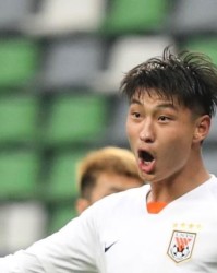 开云体育下载网址-【中超】吴兴涵梅开二度 泰山5比0大胜河北继续领跑