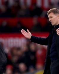 kaiyun-曼联创下44年耻辱纪录！两项国内杯赛均一轮游，追平历史最差战绩|布莱顿|马特尼亚|本杰明·帕瓦尔|曼联赛事|球队耻辱纪录_新浪体育_新浪新闻